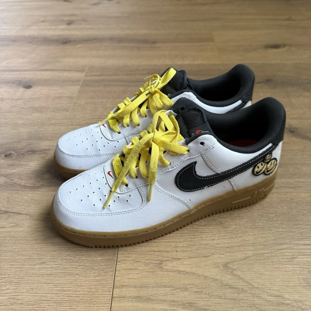 Nike Air Force 1 LV8 Go The Extra Smile Mens Size 9.5 DO5853-100 White